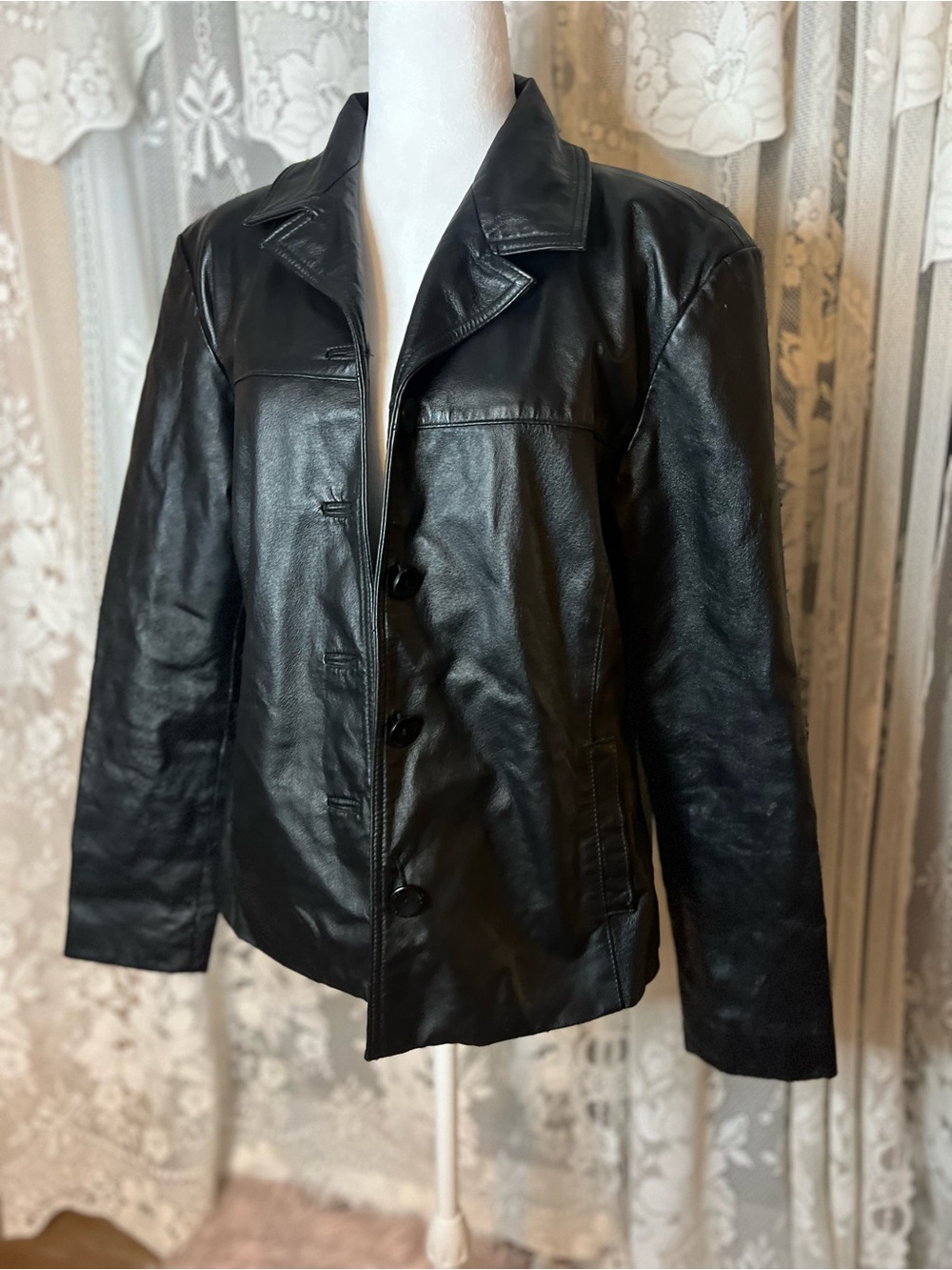 Classic Black 100% Leather Jacket - Women’s Tailored Coat Large
